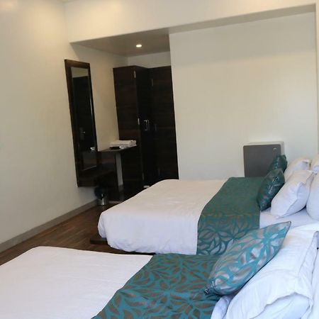 Hotel Venkateshwar Aurangabad  Ngoại thất bức ảnh